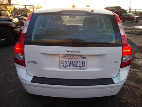2006 Volvo V50 T5