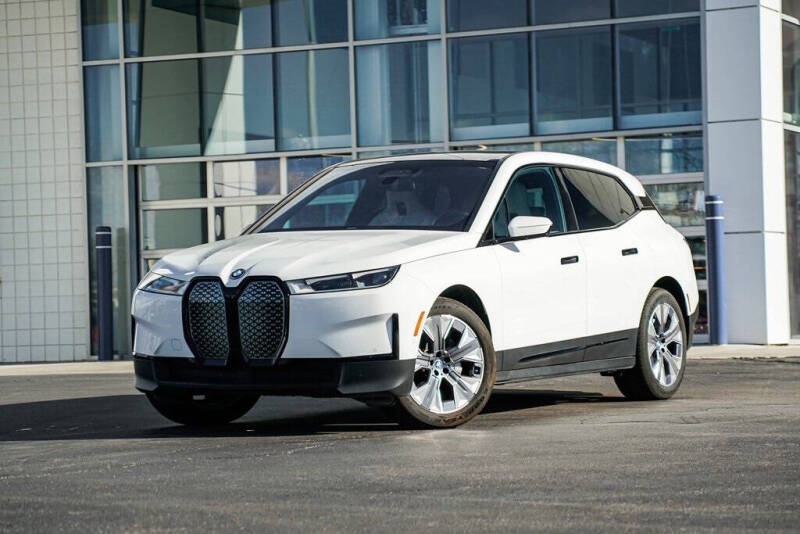 2025 BMW iX xDrive50