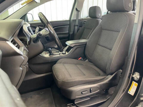 2018 GMC Acadia SLE-2