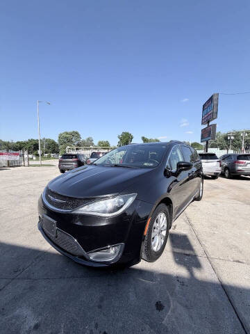 2019 Chrysler Pacifica Touring L