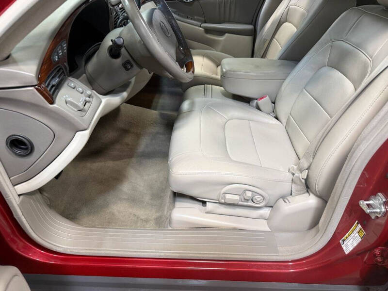 2005 Cadillac DeVille DHS