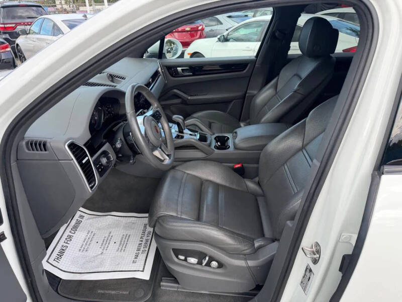 2020 Porsche Cayenne