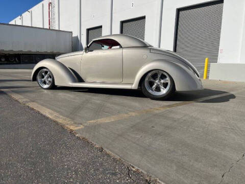 1939 Ford Cabriolet
