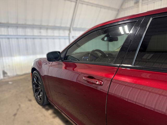 2019 Chrysler 300 Touring