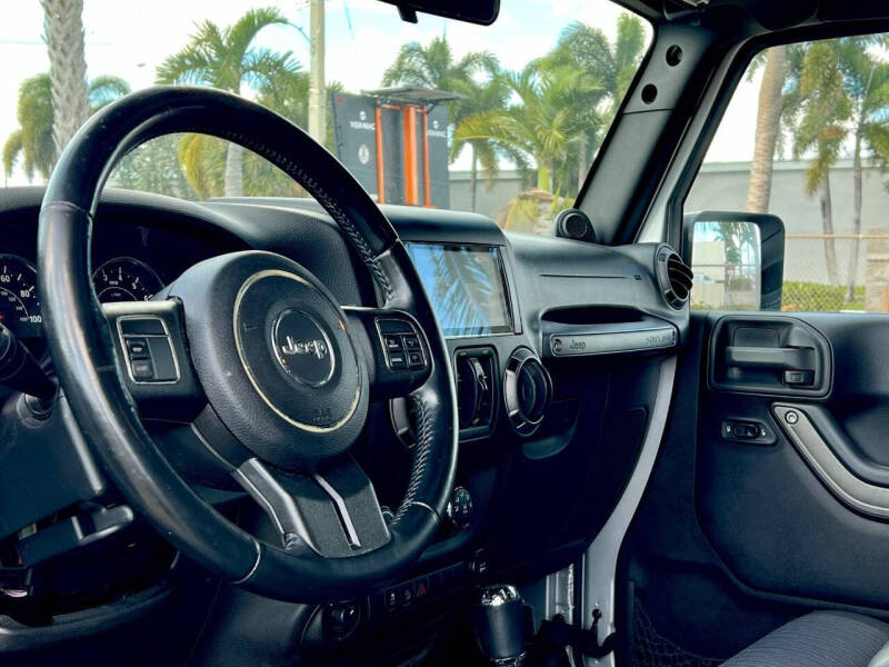 2012 Jeep Wrangler Unlimited Sport