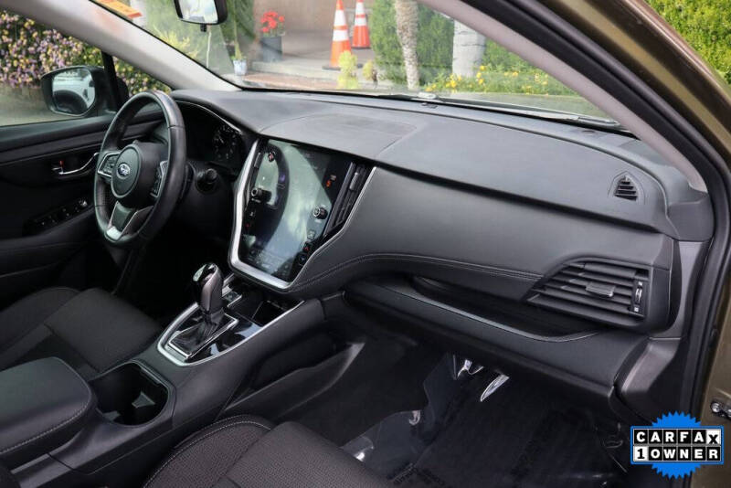 2023 Subaru Outback Premium