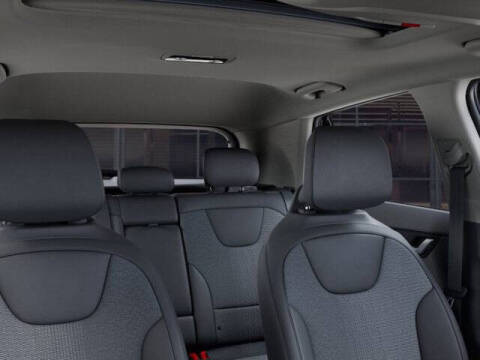 2025 Kia Niro EX Touring