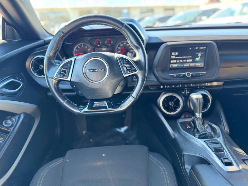 2017 Chevrolet Camaro LT