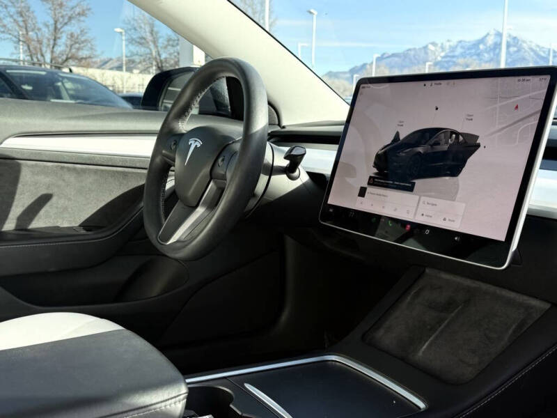 2022 Tesla Model 3 Performance