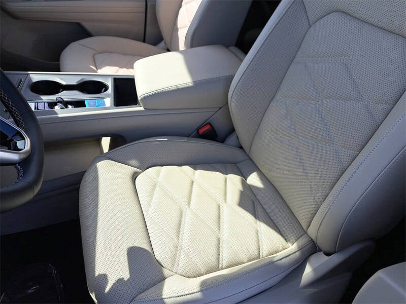 2026 Volkswagen Atlas SE