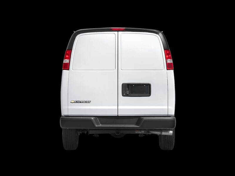 2022 Chevrolet Express 2500
