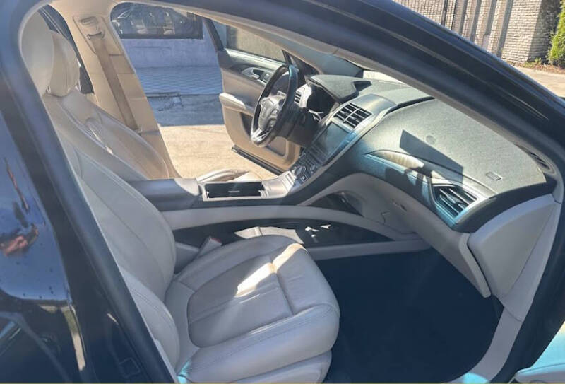 2018 Lincoln MKZ Select