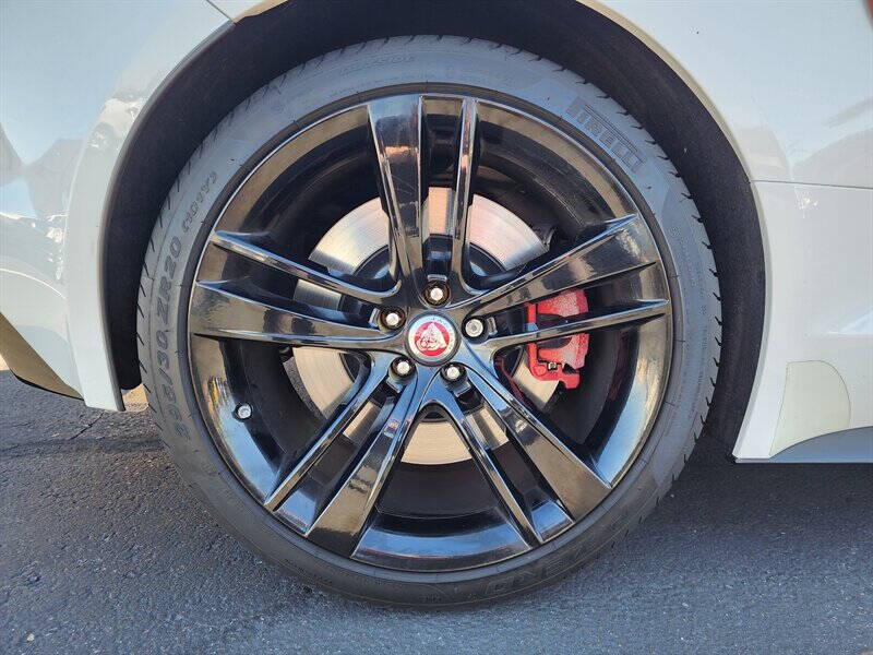 2015 Jaguar F-TYPE V8 S