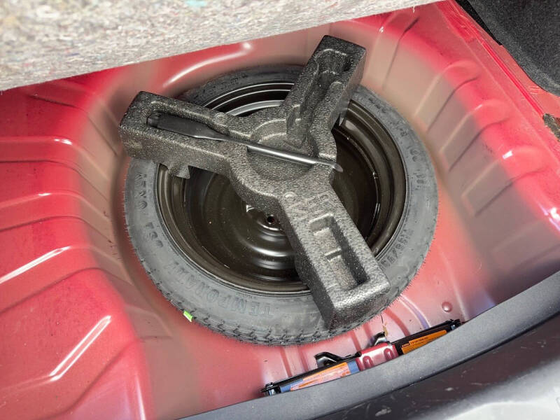 2008 Nissan Sentra SE-R Spec V