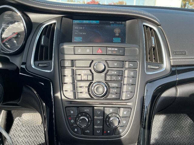 2016 Buick Cascada 27