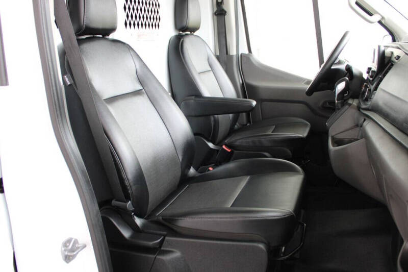 2024 Ford Transit 250