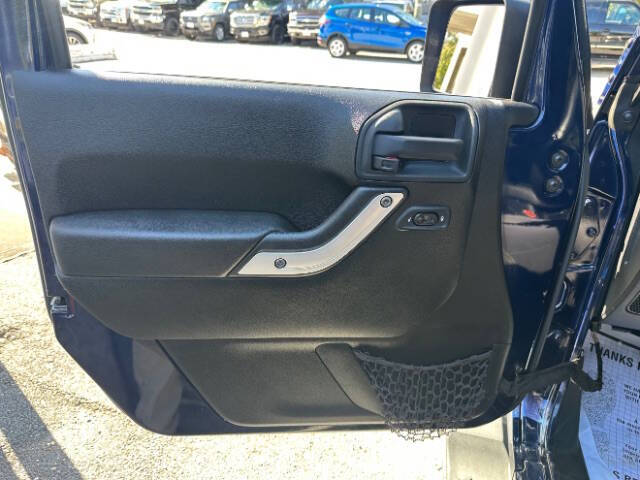 2013 Jeep Wrangler Unlimited Sahara