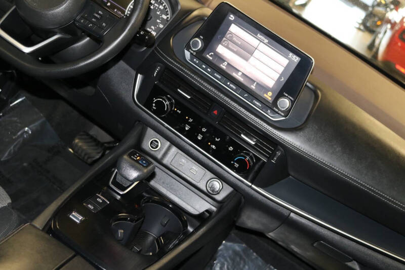 2021 Nissan Rogue S