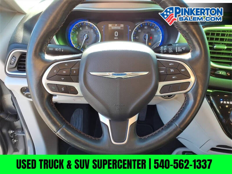 2020 Chrysler Pacifica Touring L