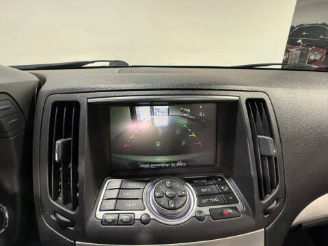 2013 Infiniti G37 Convertible IPL