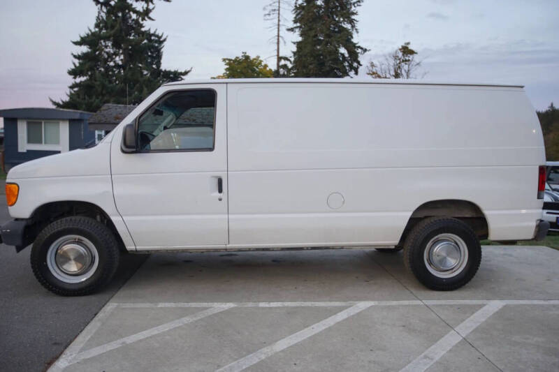 2003 Ford E-Series E-250