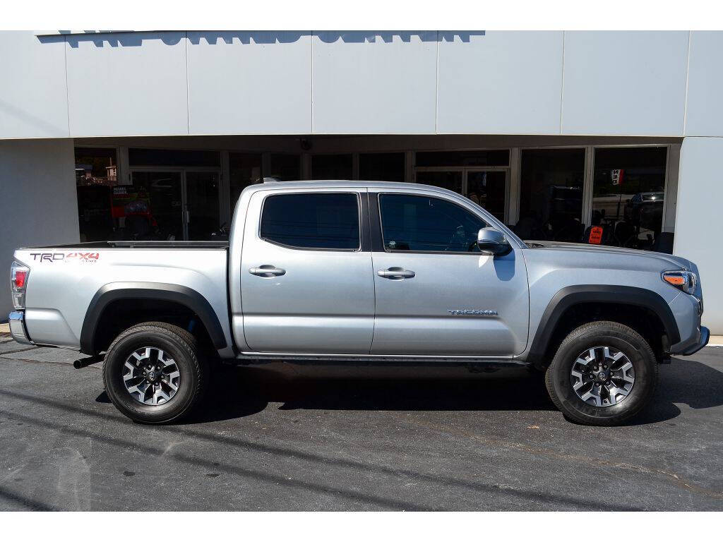 2023 Toyota Tacoma for sale at EARL DUFF PRE-OWNED CENTER in Harriman, TN