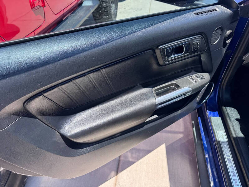 2016 Ford Mustang EcoBoost Premium