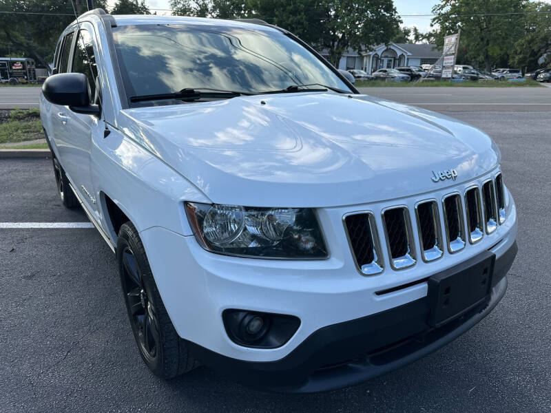 2017 Jeep Compass for sale at PRESTIGE AUTOPLEX LLC in Austin TX