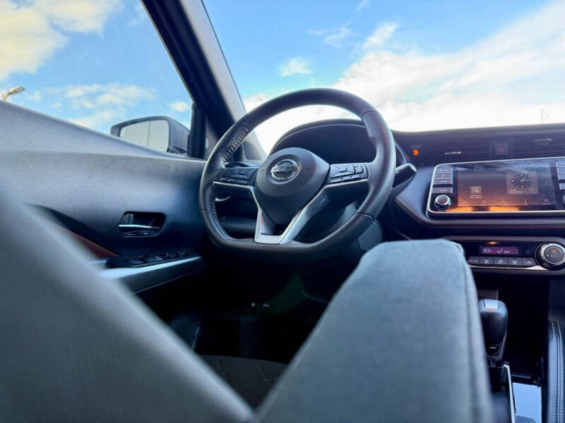 2018 Nissan Kicks SR