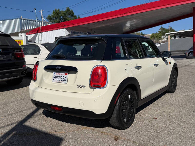 2018 MINI Hardtop 4 Door Cooper