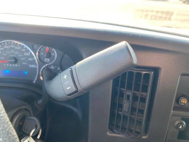 2024 GMC Savana 2500