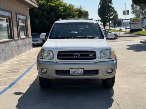 2002 Toyota Sequoia SR5