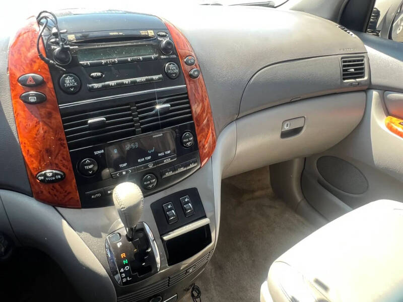 2008 Toyota Sienna XLE Limited