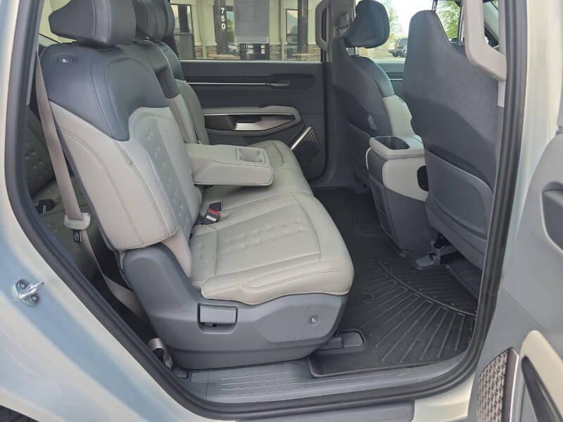 2024 Kia EV9 Wind