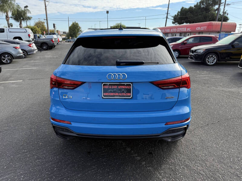 2022 Audi Q3 quattro S line Premium 45 TFSI