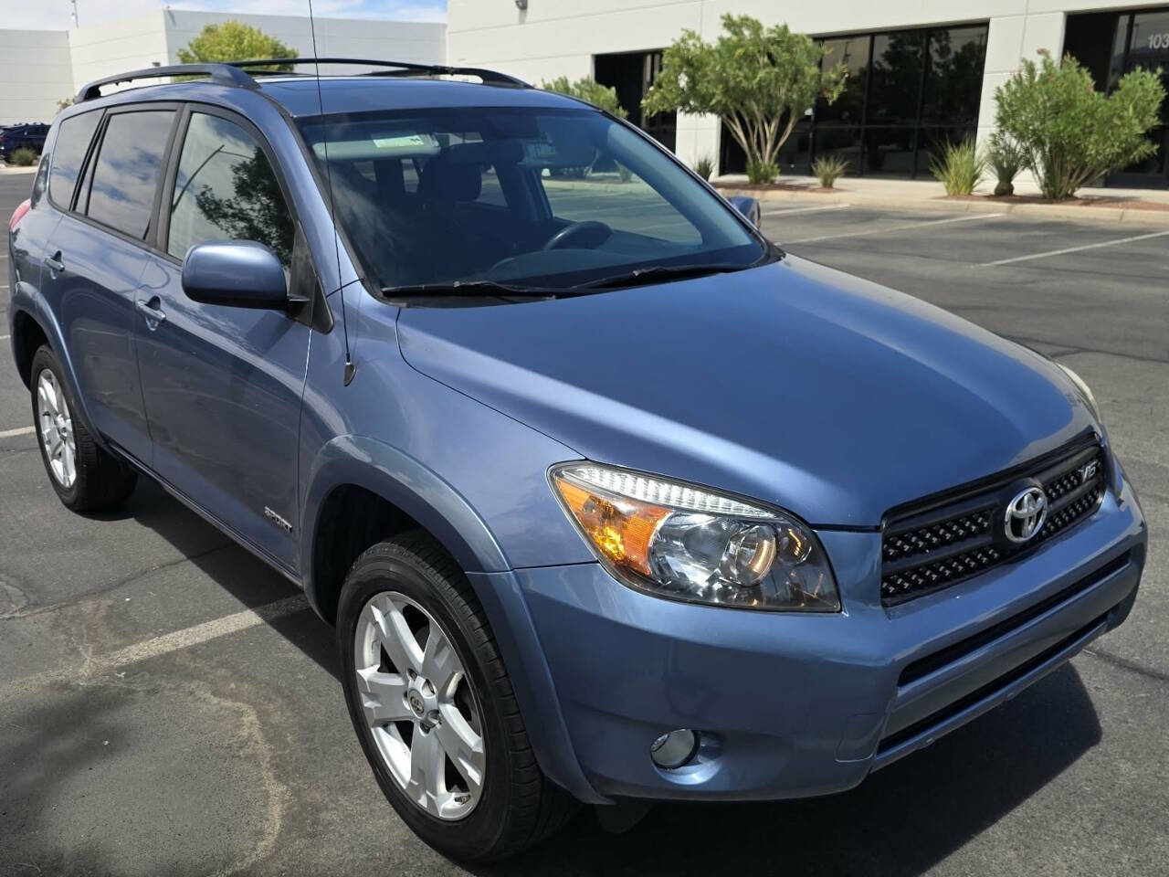 2007 Toyota RAV4 Sport 4x4 V6's photo