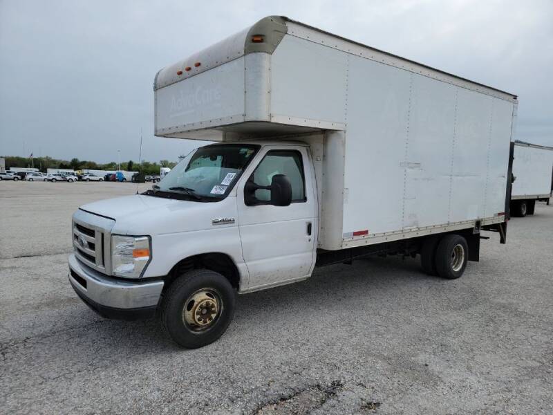 2017 Ford E-Series Chassis for sale at Connect Truck and Van Center in Indianapolis IN