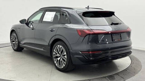 2024 Audi Q8 e-tron quattro Premium Plus