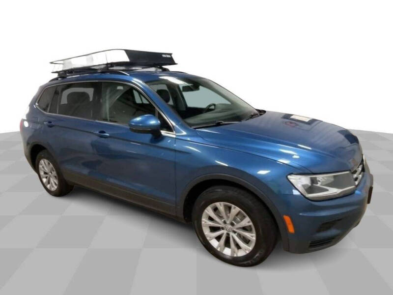 Used 2019 Volkswagen Tiguan SE with VIN 3VV2B7AX4KM042342 for sale in Hazel Green, WI