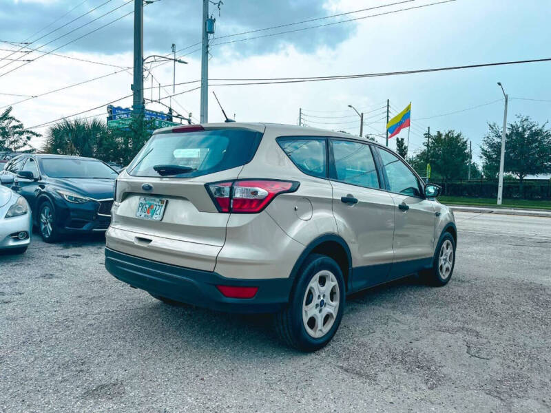 2018 Ford Escape S