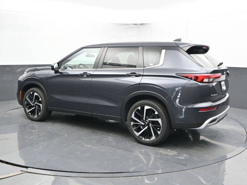 2024 Mitsubishi Outlander