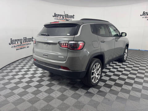 2023 Jeep Compass Latitude Lux