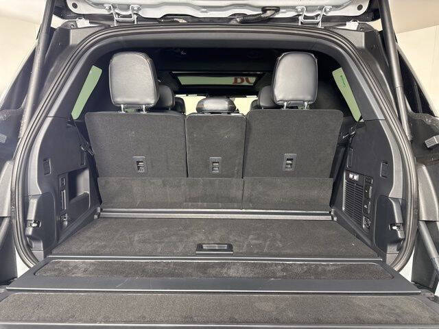 2025 Lincoln Navigator Black Label