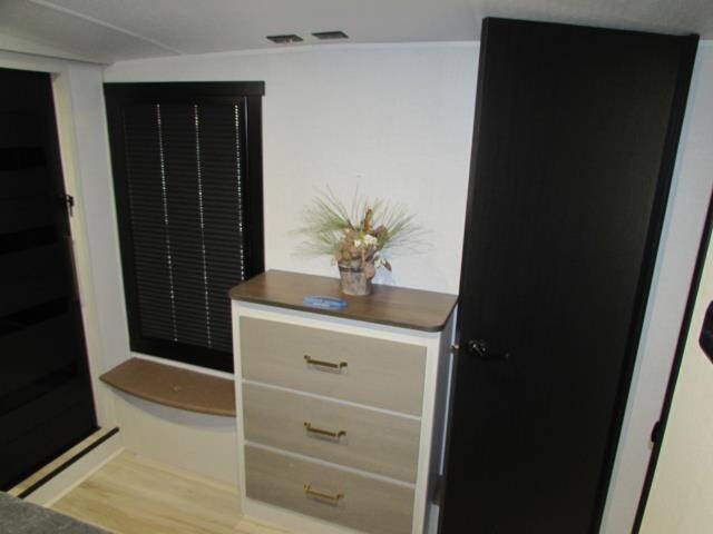 2025 Forest River 38 VERANDA