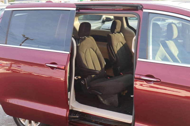 2019 Chrysler Pacifica Touring Plus
