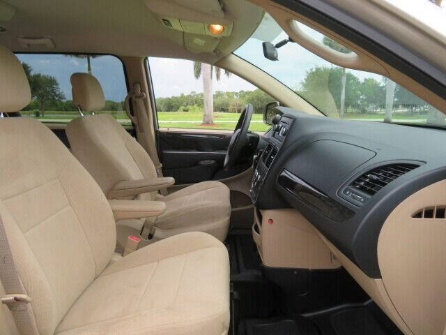 2013 Dodge Grand Caravan SE