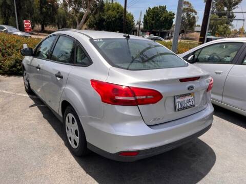 2015 Ford Focus for sale at Sidney Auto Sales in Downey CA