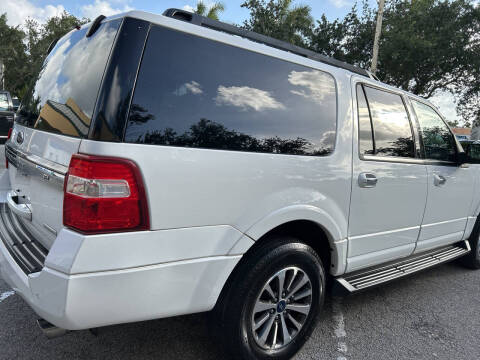 2017 Ford Expedition EL XLT