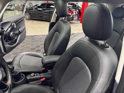 2019 MINI Hardtop 4 Door Cooper