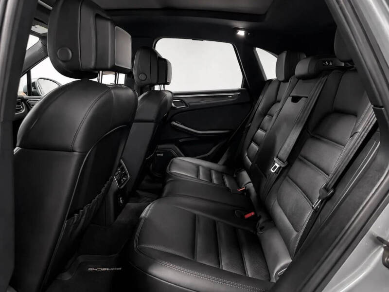 2021 Porsche Macan GTS